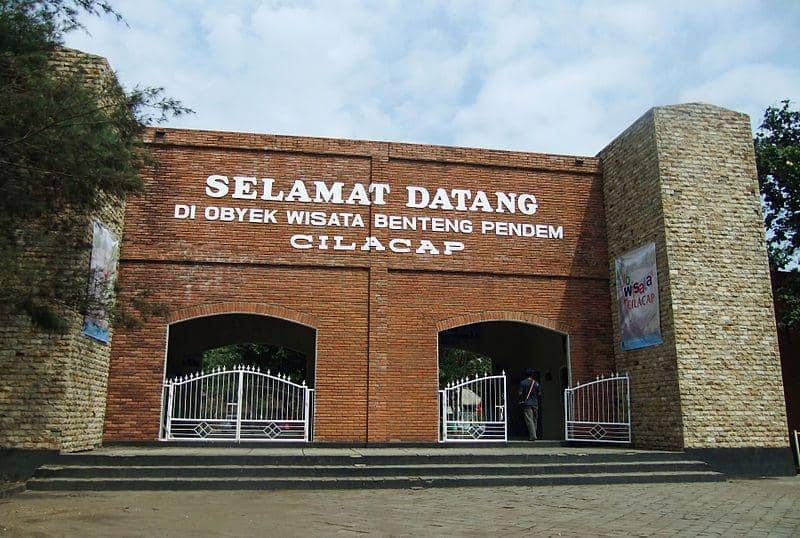Pulau Platar Serayu: Jantung Hati Wisata Cilacap yang Tak Pernah Penuh